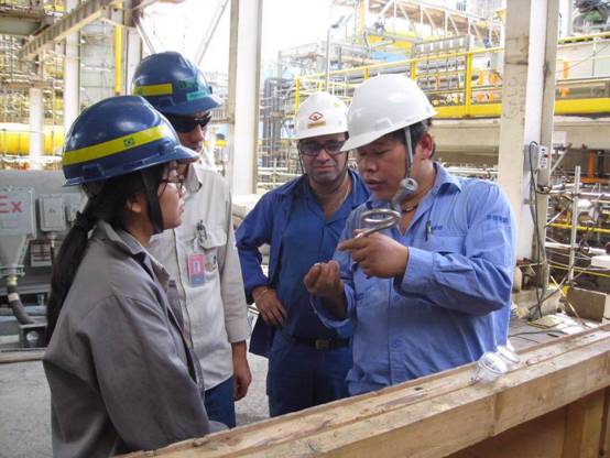 365英国上市公司柏宁宁获2017年西安十佳优秀工人称号